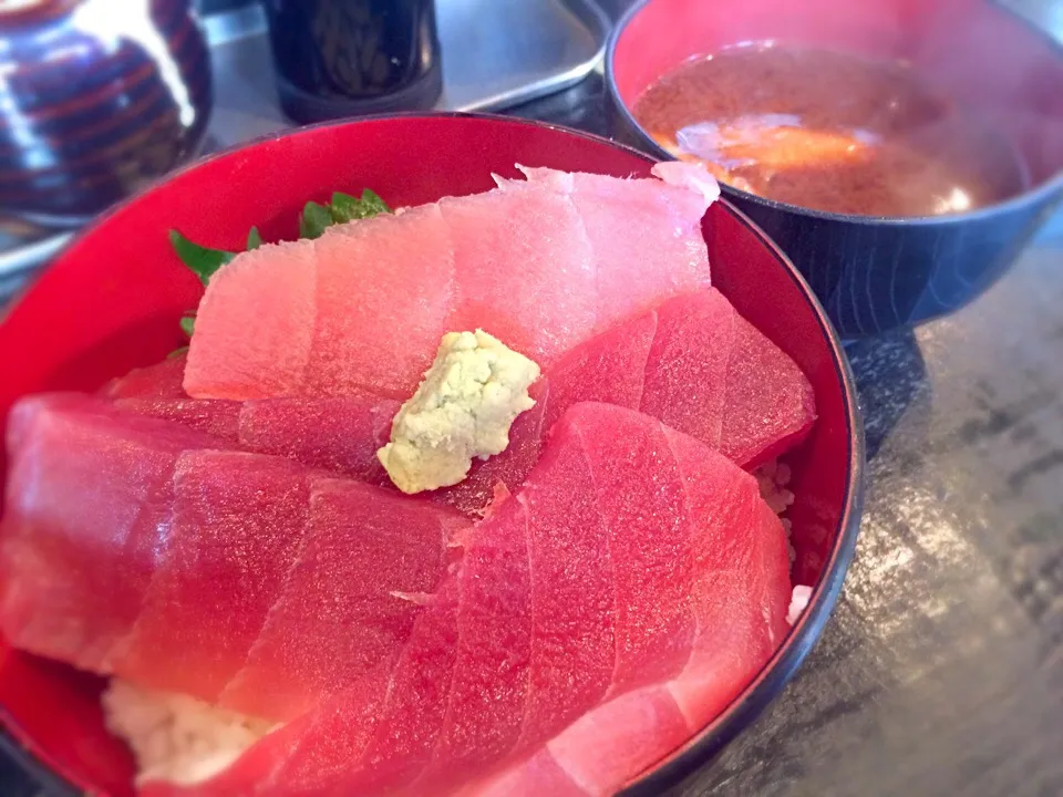 鉄火丼 500円|Ztlコミュニケーションズさん