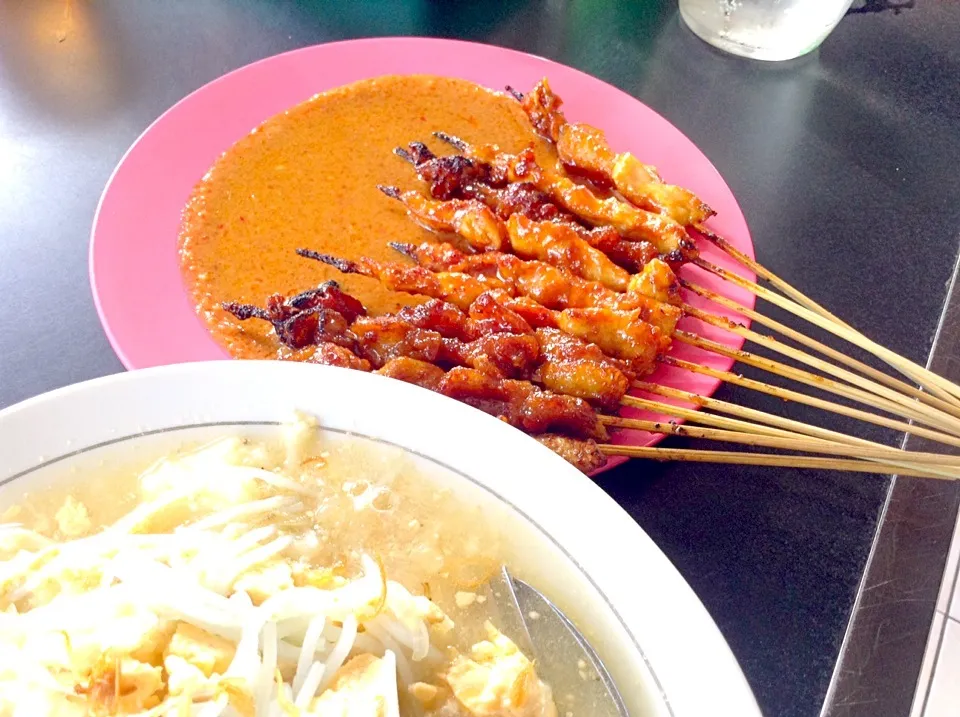 Sate Ayam|Bambang Budiono Tjioさん