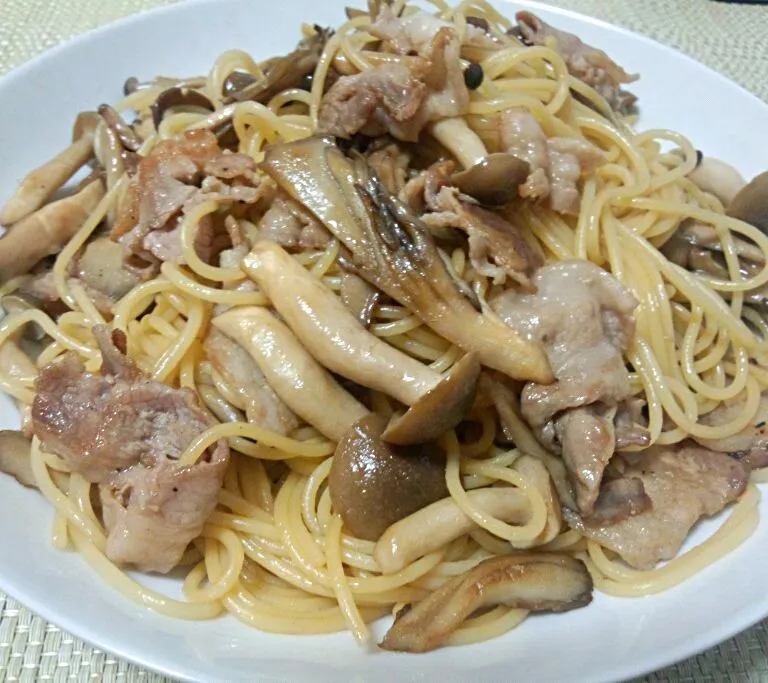 秋のキノコパスタ|ぐっちさん