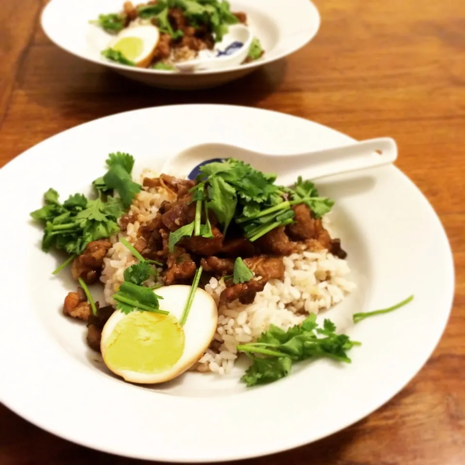 滷肉飯 Lu Rou Fan. (Taiwanese Braised Pork over Rice)|Yuka Nakataさん