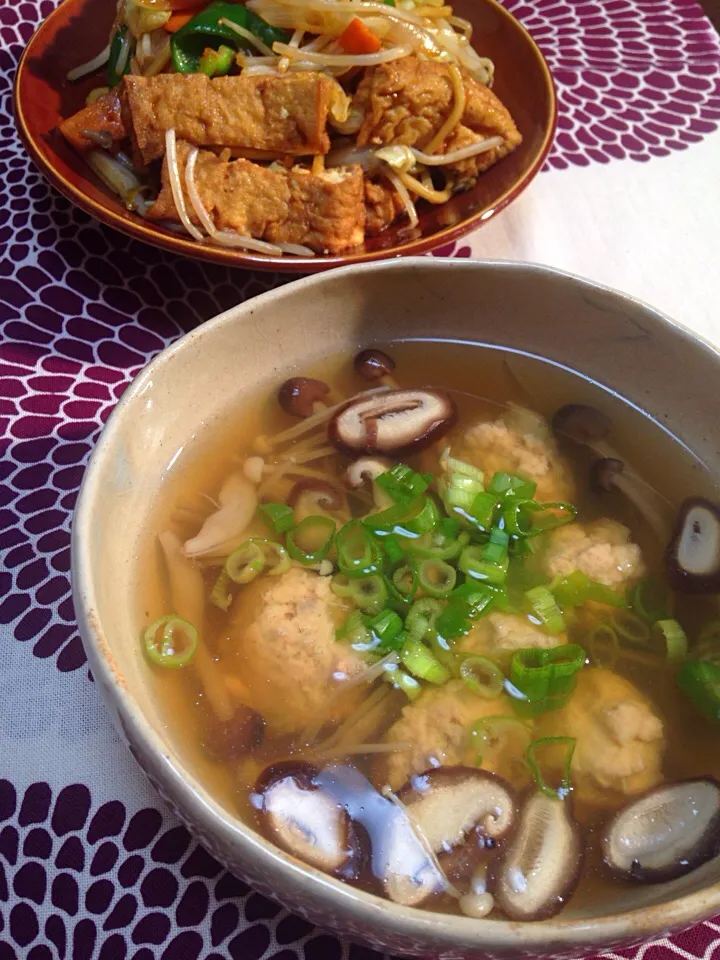 鮭のつみれと キノコ すまし汁& 厚揚げのvegetable 焼きそば ☆☆☆|kazさん