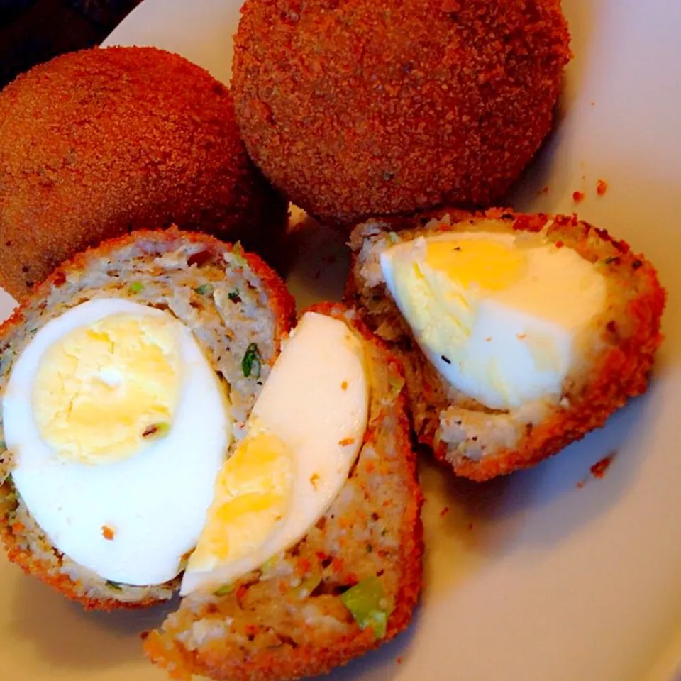 scotch eggs made with lamb sausage meat added chopped parsley and spring onions|bukky danielsさん