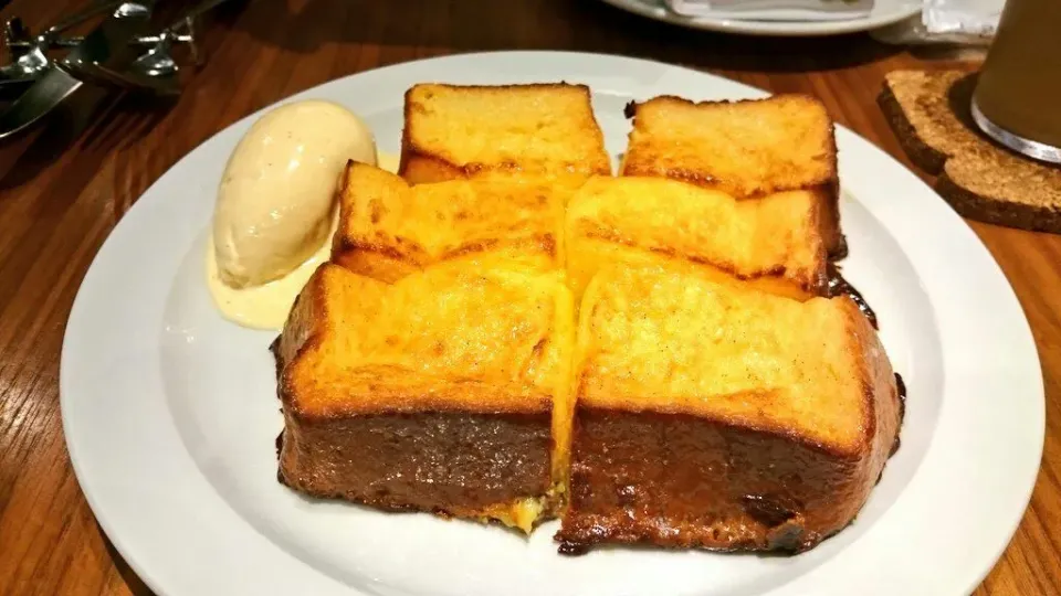 Snapdishの料理写真:カフェ☕ほわほわ✨フレンチトースト🍞|らんちゃんさん