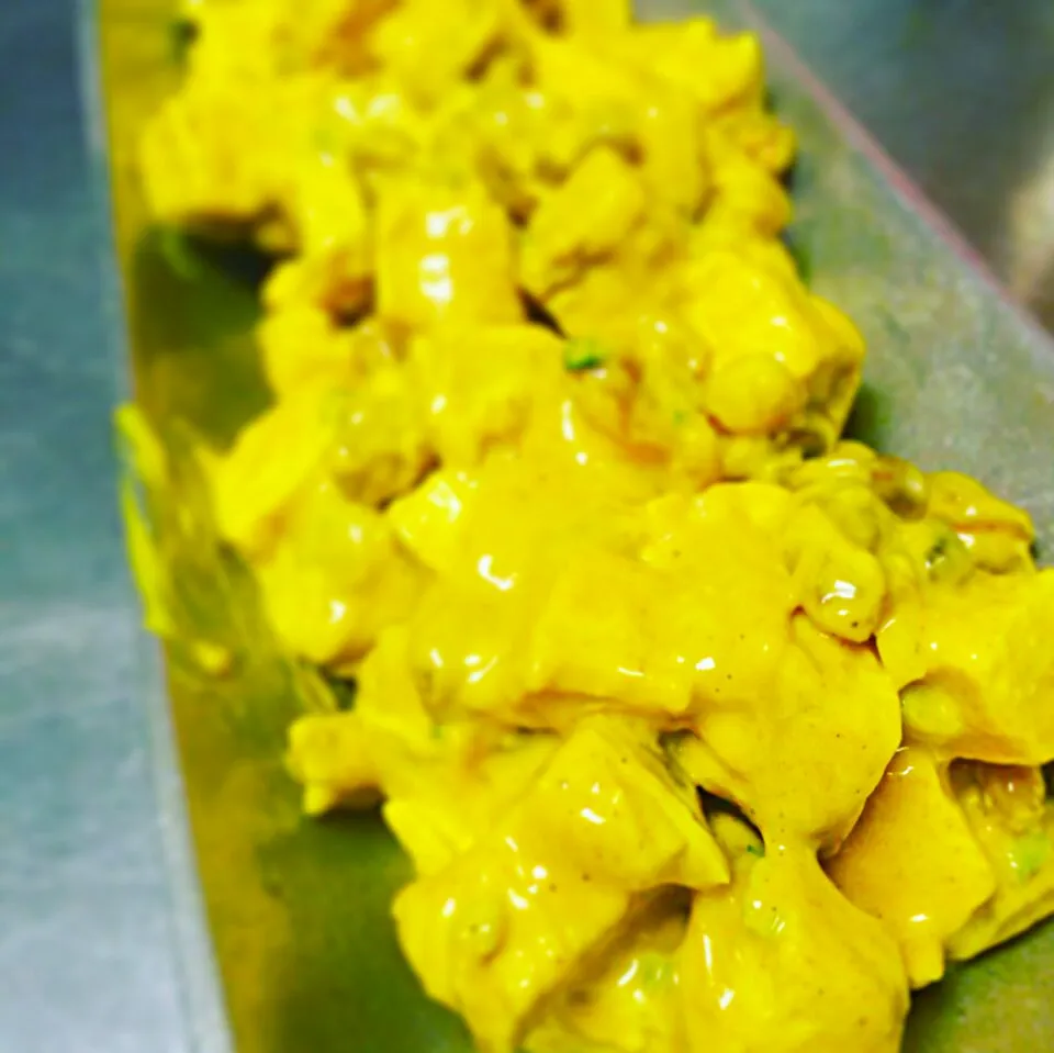 curry chicken salad, not good looking but it taste so good!|Chef-Jonathan TRさん