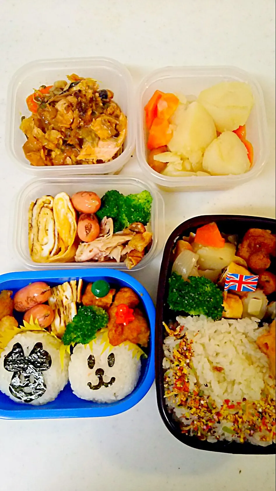 Snapdishの料理写真:今日の長男弁当🍱と三男君弁当🍱と私昨日の残り物(ちゃんちゃん焼き、塩肉じゃが)タッパー弁当🍱😅|Sayakaさん