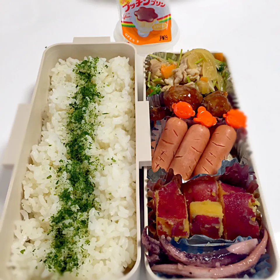 Snapdishの料理写真:2015/09/30(水)中1男子お弁当⭐️運動会
チームカラーのオレンジピックのソーセー人|のりさん８３さん