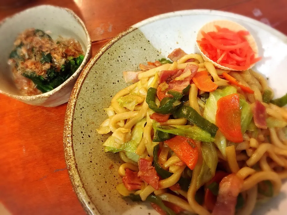 焼うどん ほうれん草のお浸し|あ あさん