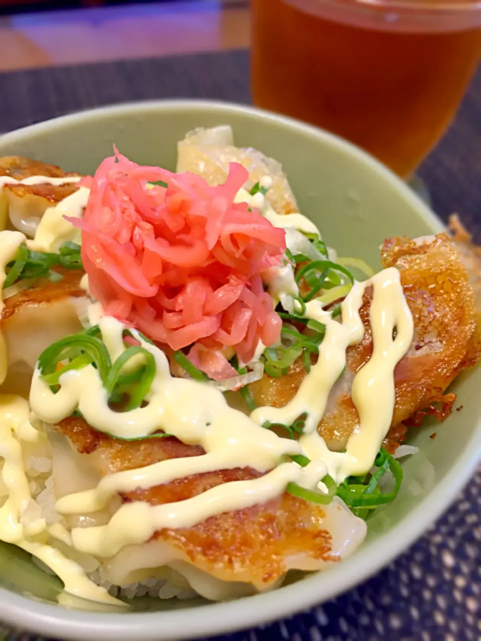 SPECースペックー 餃子ロボ親父特製 焼き餃子丼|Takaki Sasakiさん