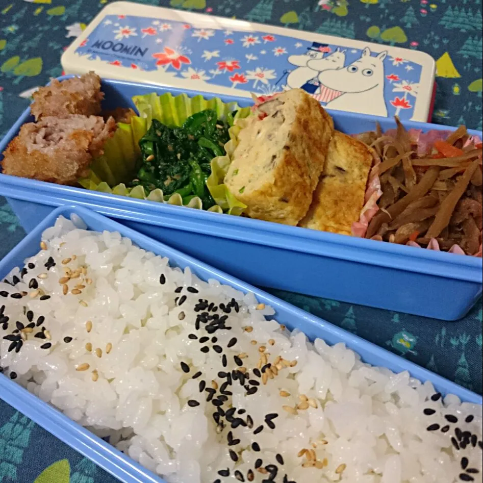 お弁当(9/30)
ごまごはん、カニ入り中華風卵焼き、ロールカツ、金平ごぼう、ほうれん草の味噌和え|さっちんさん