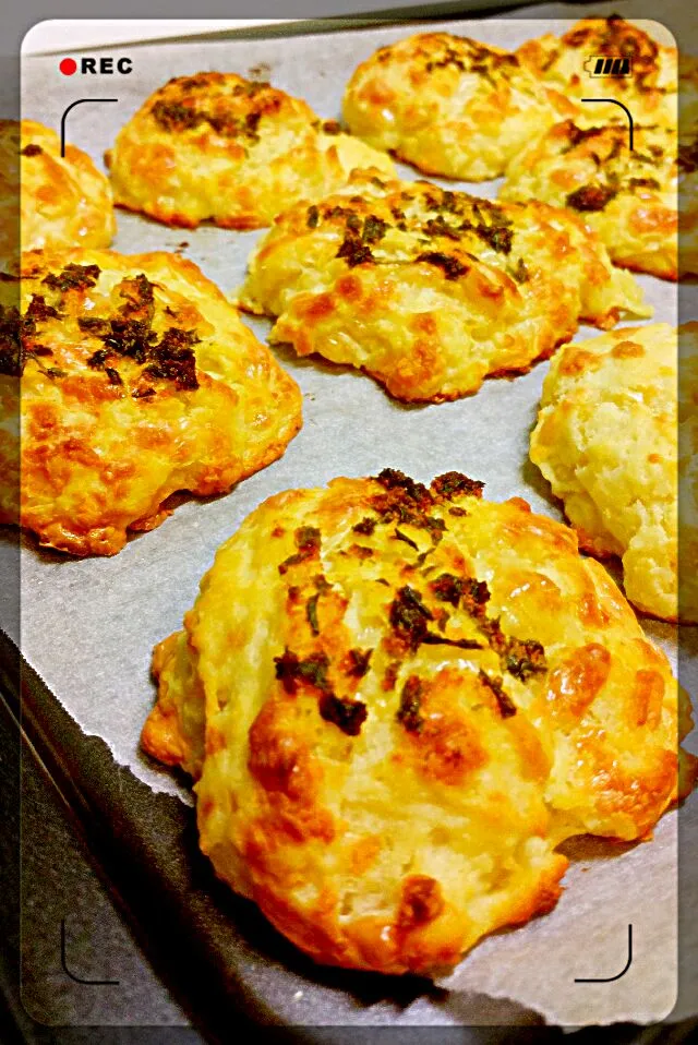 copy cat red lobster Cheddar biscuits|Edible loveさん