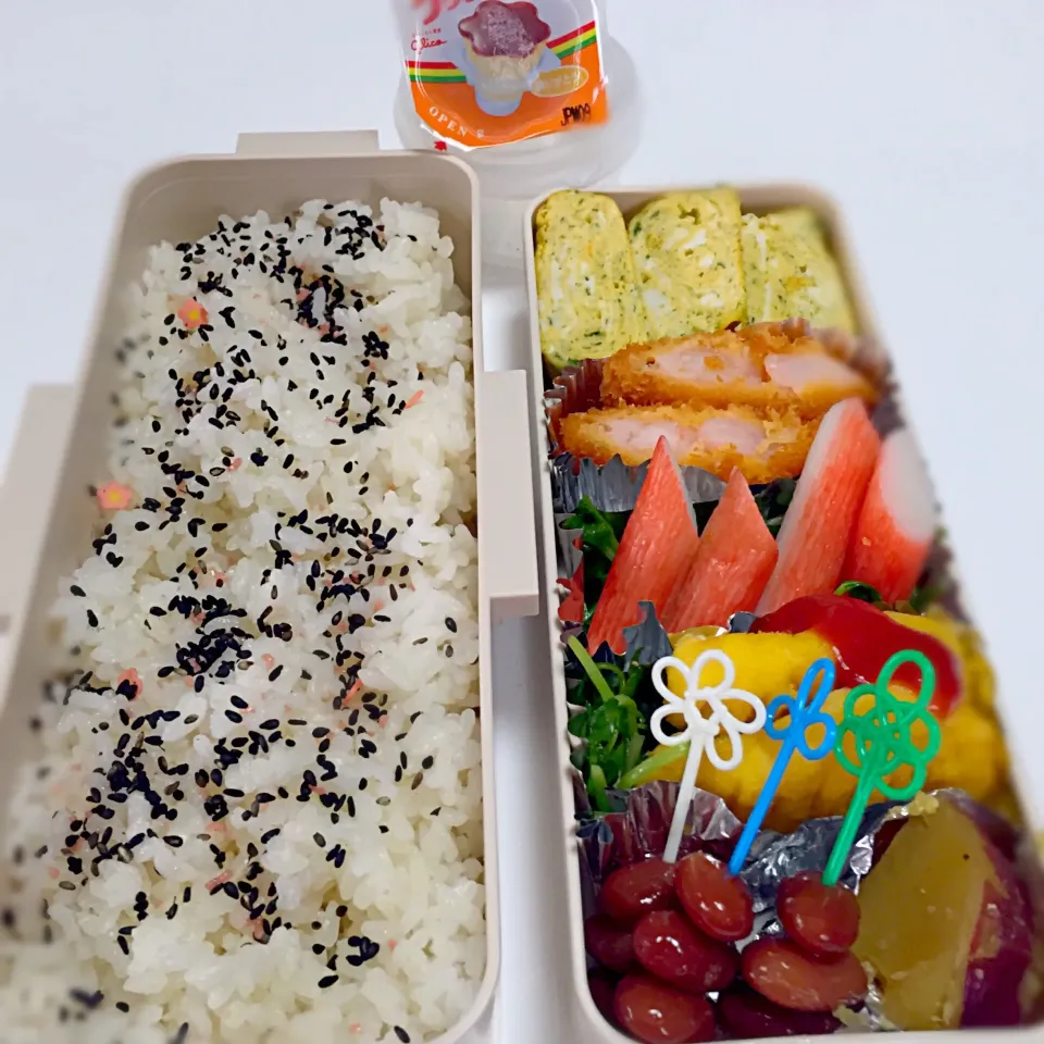 Snapdishの料理写真:2015/10/01(木)中1男子お弁当⭐️運動会無事終了(*^^*)今日は朝練部活なし！久しぶりにゆったり〜長男ホッ(^-^)|のりさん８３さん