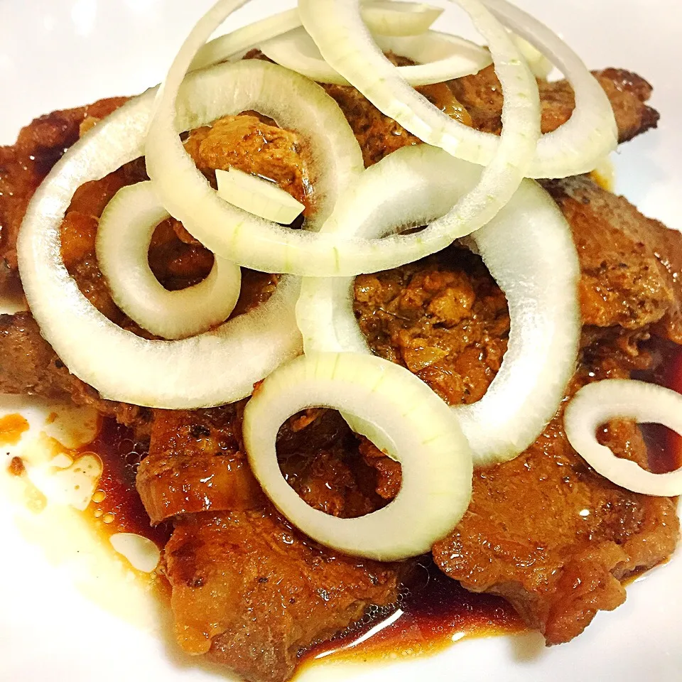 Porkstek ( pinoy recipe )|Laarni Nabongさん