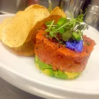 Ahi tuna with Taro chips|Alfredo Guzmanさん