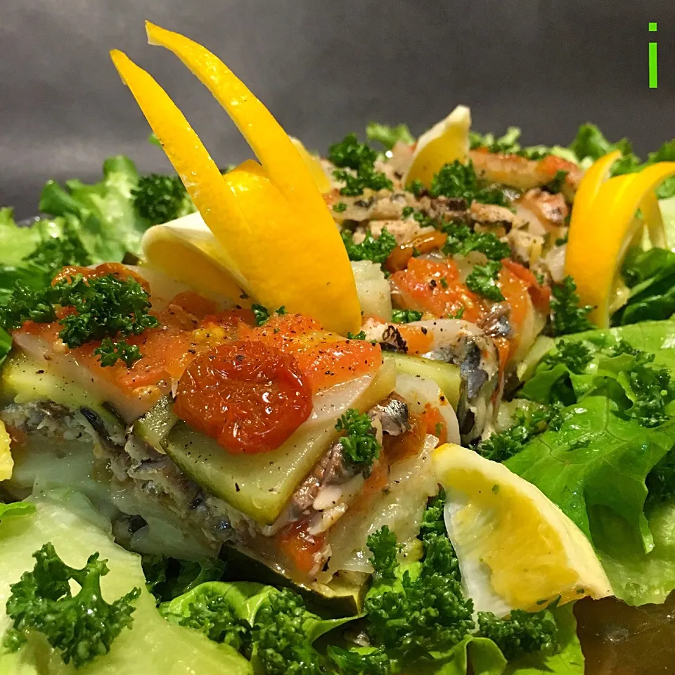 オイルサーディンと野菜のミルフィーユ風  Millefeuille of oil sardines and vegetables|izoomさん