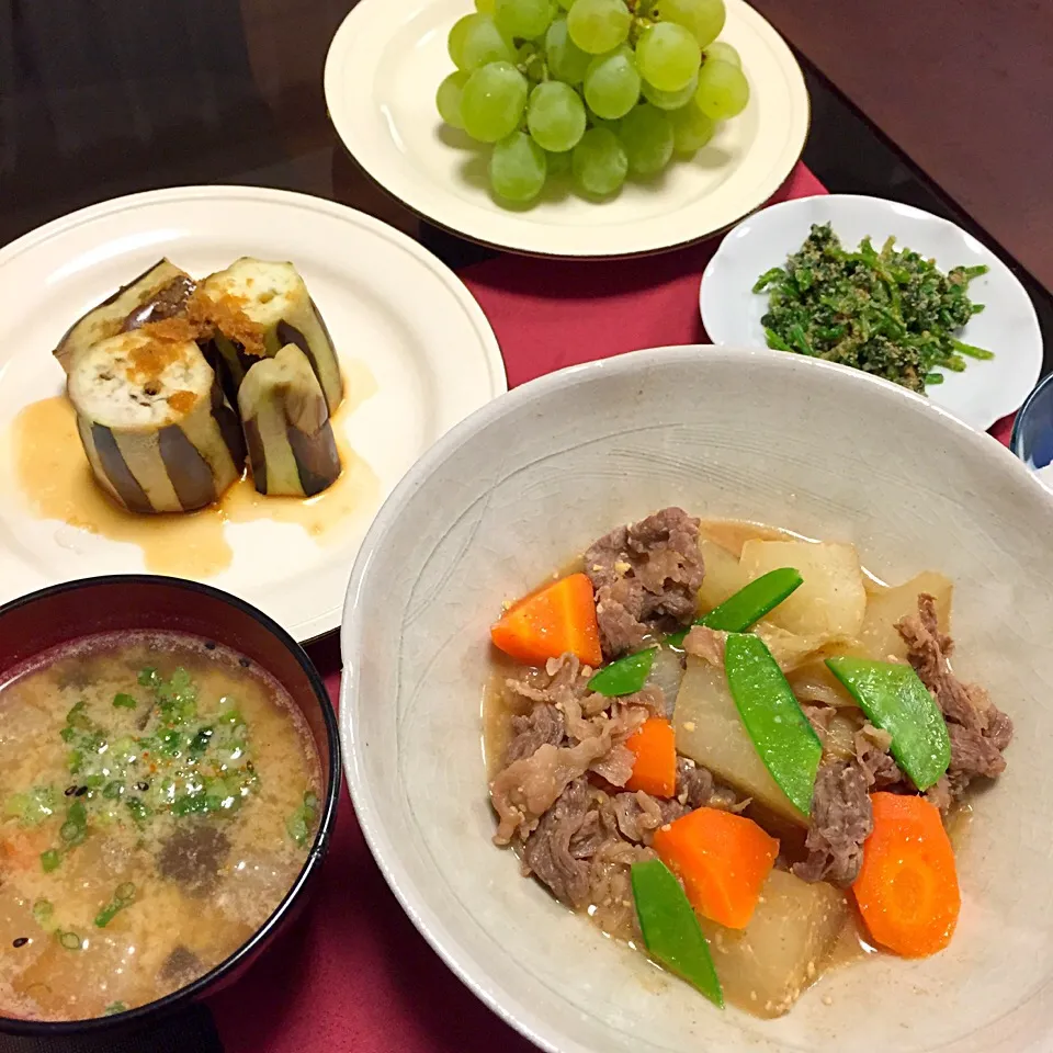 牛肉と大根の味噌煮、ほうれん草の胡麻和え、蒸し那須の生姜ソース|はらしおりさん