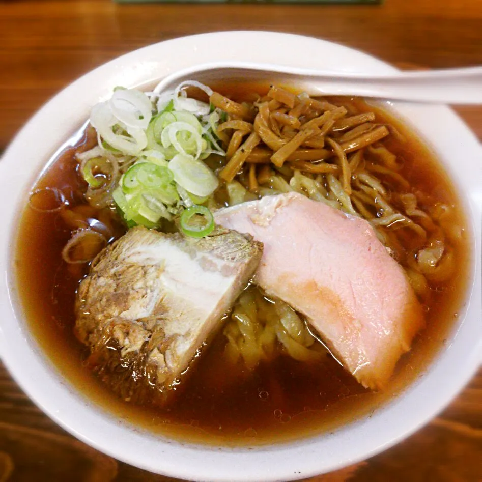 醤油らーめん(タレの塩分ぶっとび)|よちやまさん