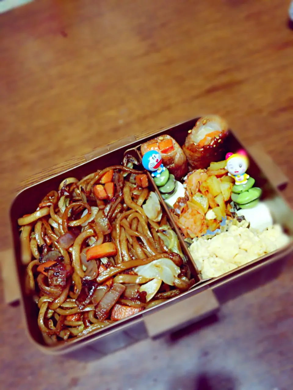 Snapdishの料理写真:焼うどん弁当|ひろぴかさん