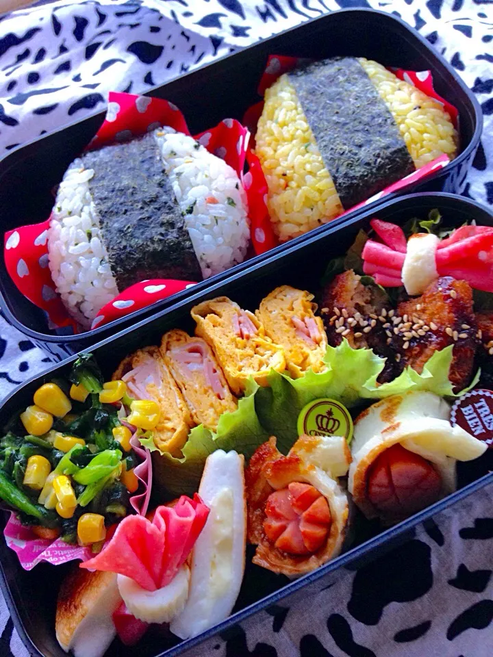 Snapdishの料理写真:おにぎり弁当♪o(^▽^)o|uecoさん