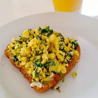 spinach & egg sandwich|Marjorie Estúpinanさん