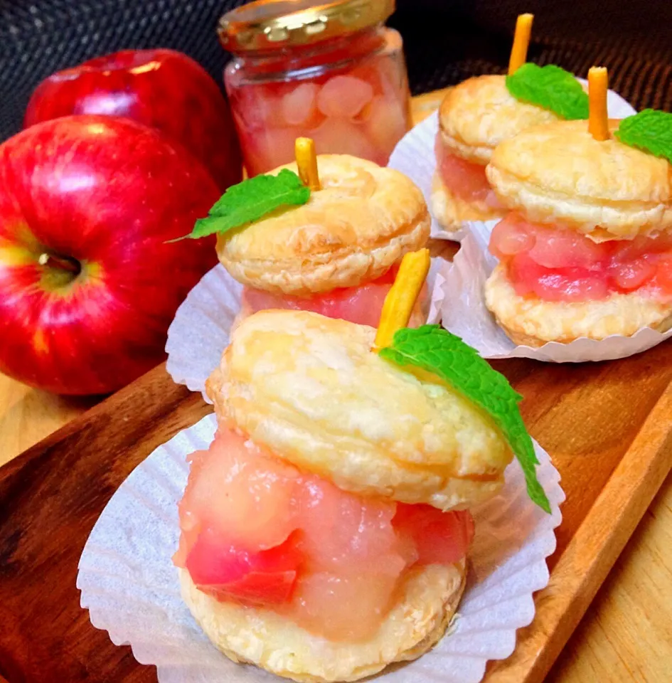 山本真希さんのお料理 林檎のコンフィチュール🍎٩(◜ᴗ◝ )۶|ランランらぁ〜んさん