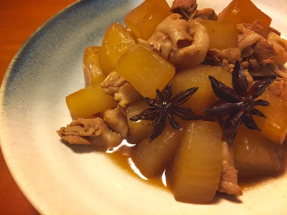 大根と豚の中華気味煮物|ゆっきーさん