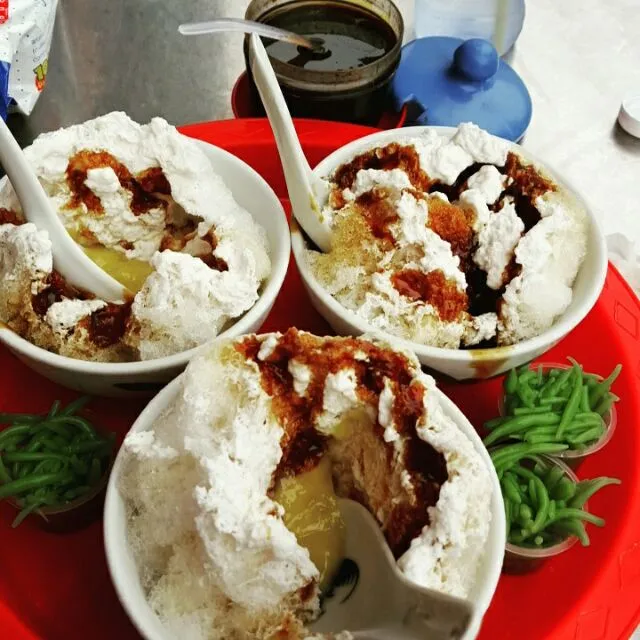 Snapdishの料理写真:cendol durian|Cinta Adiaelidaさん