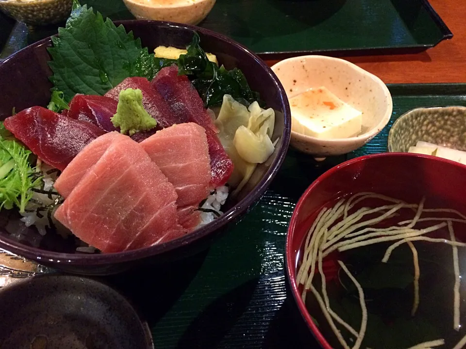 まぐろ丼トロ入り|あんぴーさん