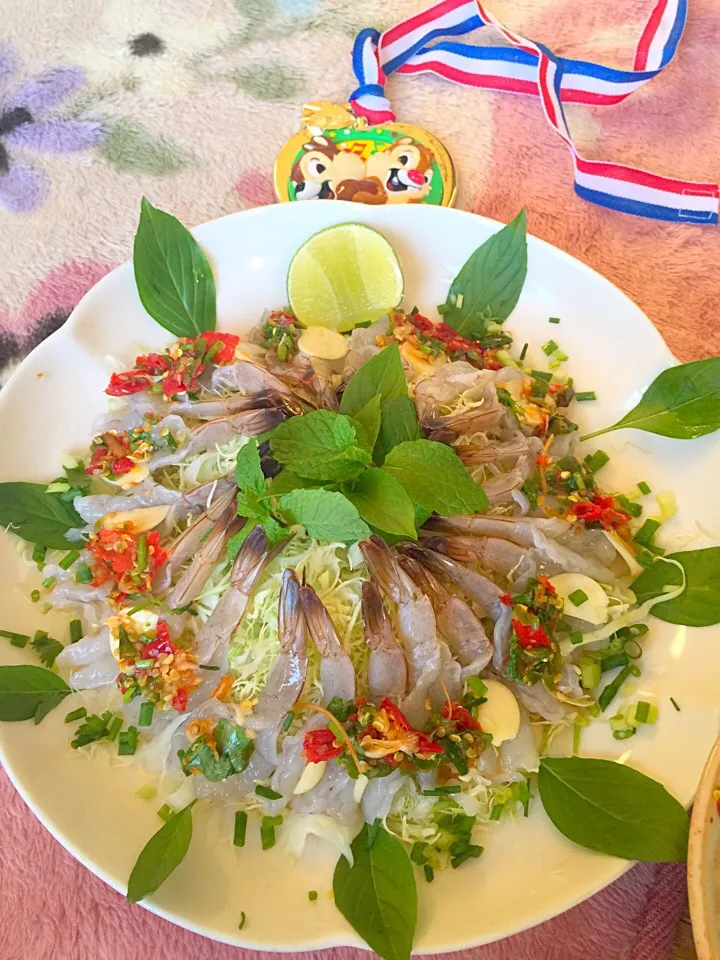 กุ้งแช่น้ำปลา|Tadam Keoheuangsyさん