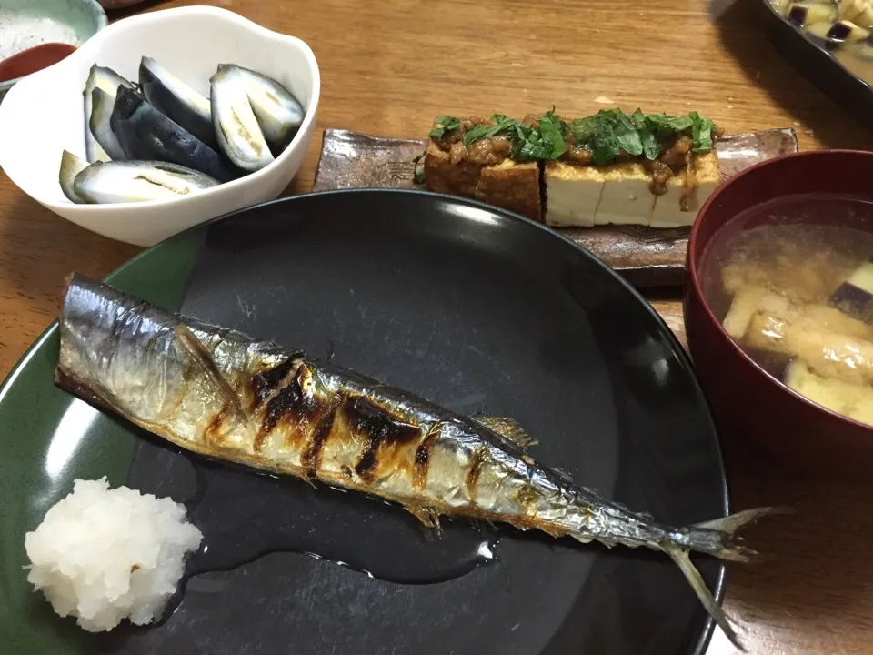 Snapdishの料理写真:秋茄子&サンマで季節を満喫|さんだーさん