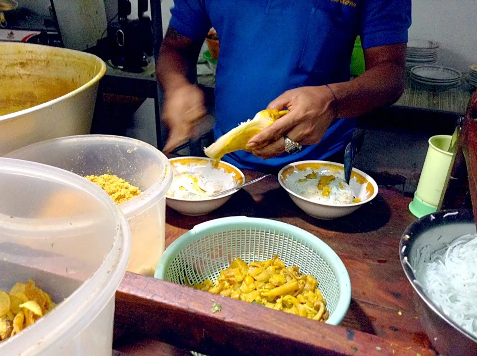 Soto Ayam|Bambang Budiono Tjioさん