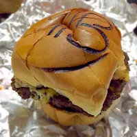 MIB Roadkill Burger|Frizzyeatworldさん