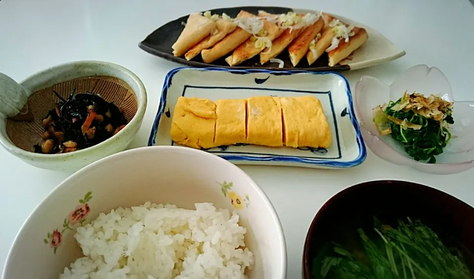 Snapdishの料理写真:ほっこり和食の朝食(*'-'*)|らんちゃんさん