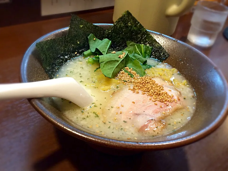 岩本屋 福井本店  塩ラーメン|Ryuichi Uranoさん