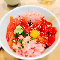 三崎港のマグロ丼|ようこうさん