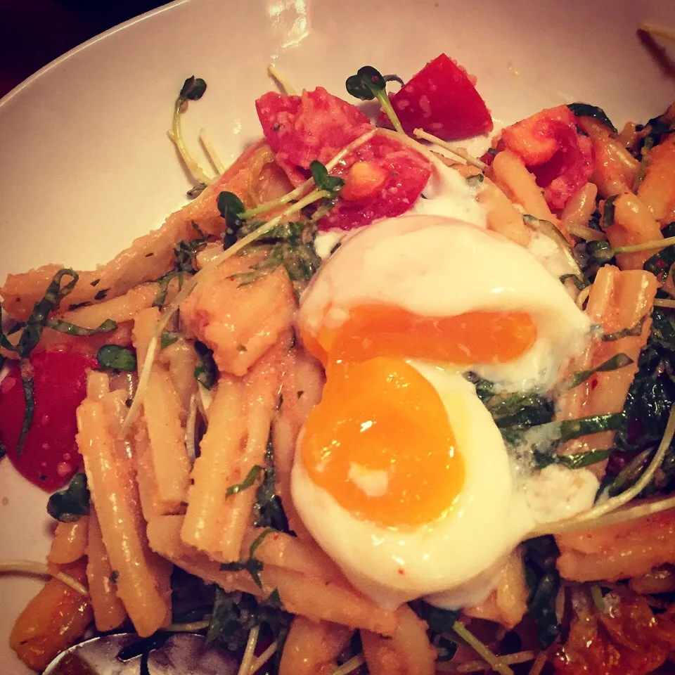 明太子🍅トマト、紫蘇、かいわれ🌿パスタ🍝|tayukoさん