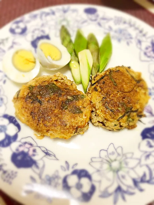 miffy・x・さんの料理 ♡豆腐ひじきハンバーグ〜しそ風味〜💕💕|桜央里さん