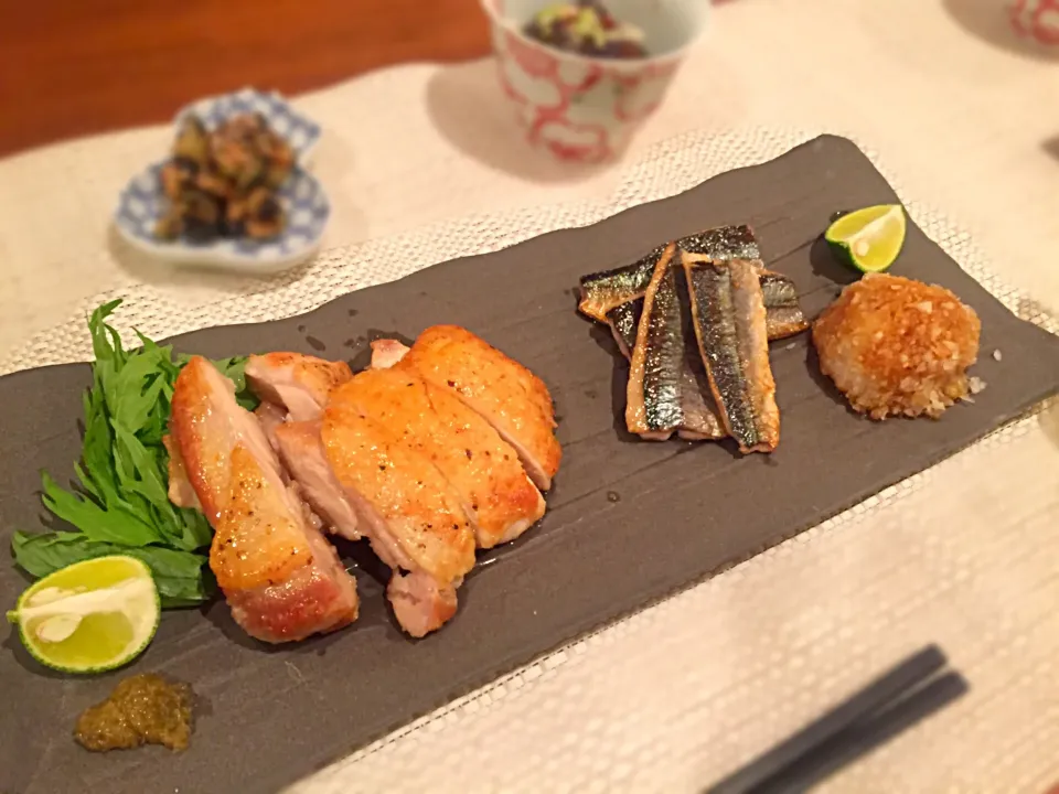 鶏のカリカリ焼きとさんまの塩焼き|ゆり0707さん