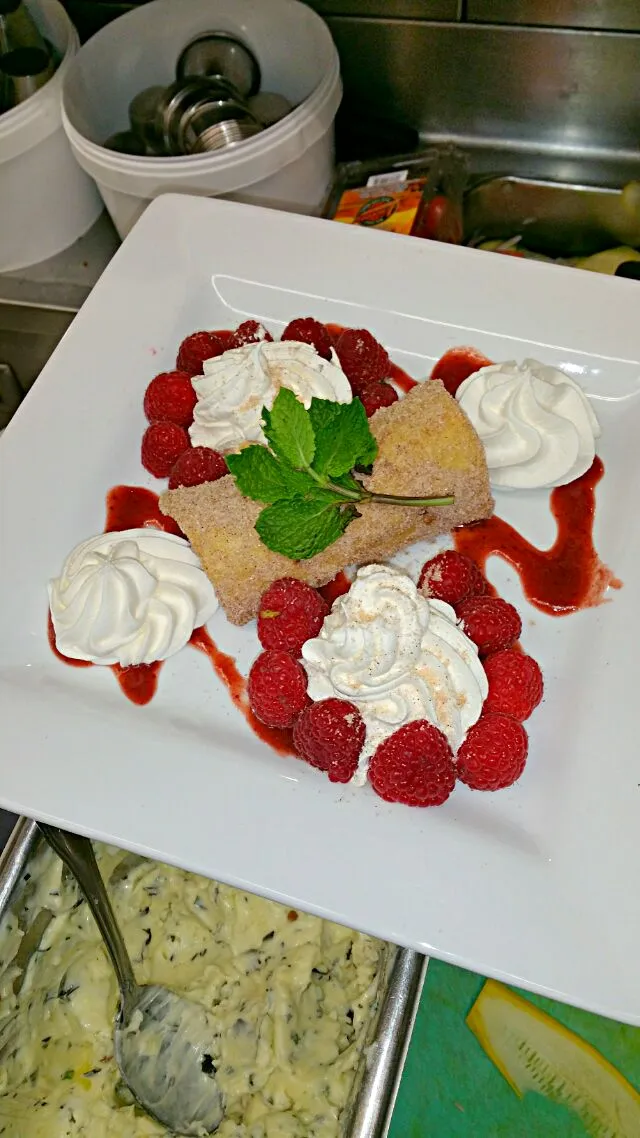 raspberry chimichanga|alex mayburyさん