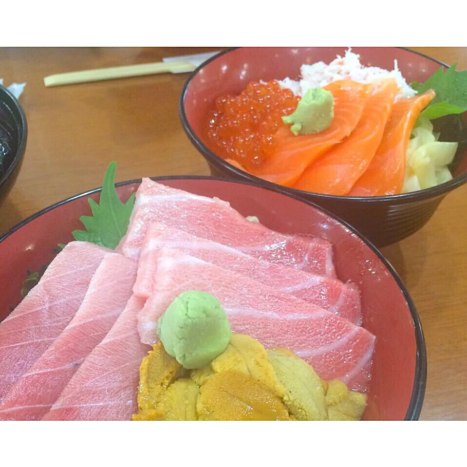 Snapdishの料理写真:北海道で海鮮丼🍣|ｍａｈｏさん