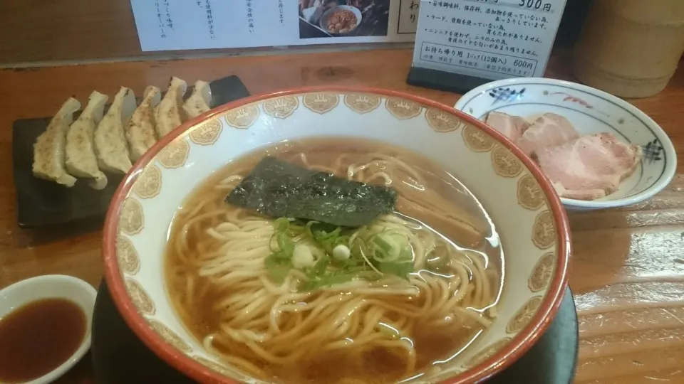 低温調理チャーシュー麺醤油味＋無添加餃子|サイファさん