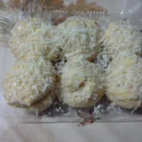 Snapdishの料理写真:Yummy Ensaymada!|Lourdes Asuncionさん