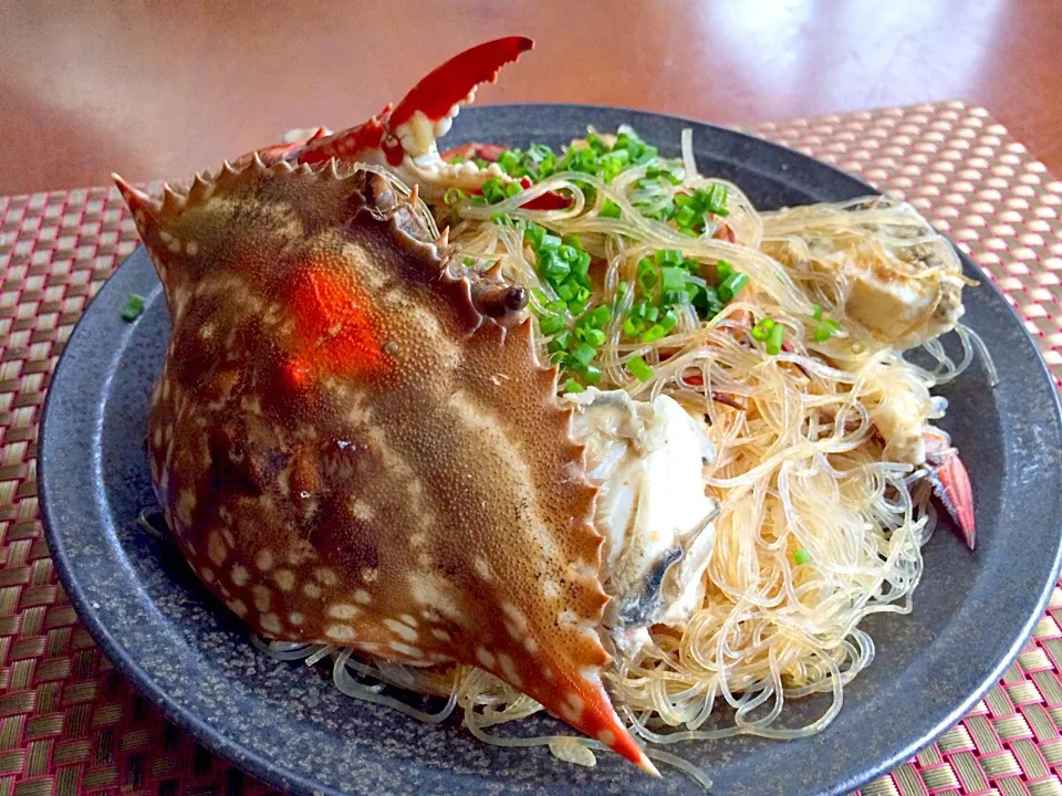 Snapdishの料理写真:Crab w/vermicelli♨️粉絲蟹煲♋️蟹と春雨の炒め物|🌈Ami🍻さん