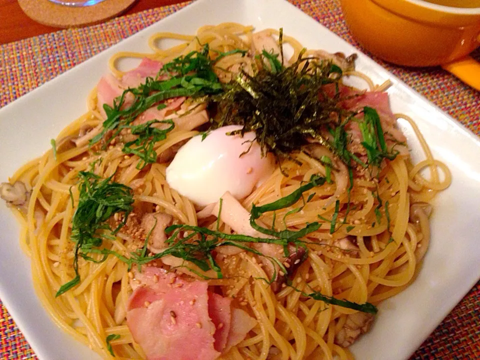 Snapdishの料理写真:きのことベーコンの和風パスタ|美穂さん