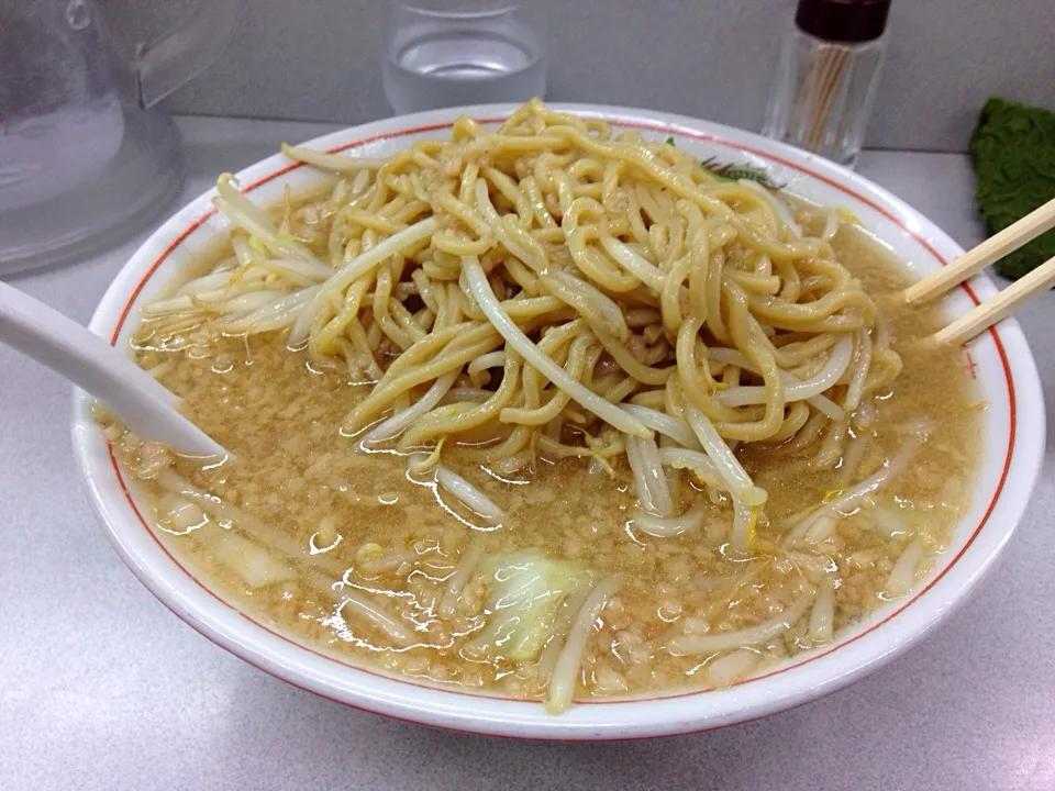 らーめん@神田駅 らーめん二郎|大塚寛之さん