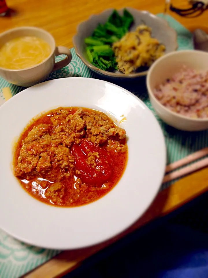 10/6 成形しないトマト煮込みハンバーグ♥︎ひじき入りタラモサラダ, 素麺入り野菜スープ|kykyさん