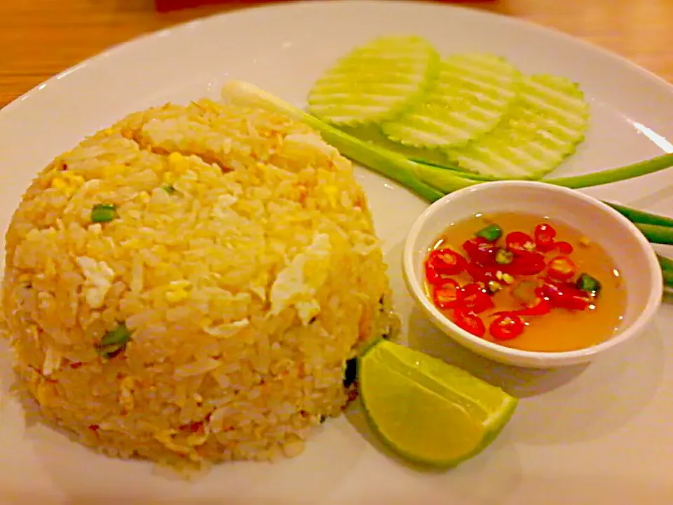 Khaopat Puu (Crab Lemon Fried Rice) ✔|🌼 Pooja's Kitchenette 🌼さん