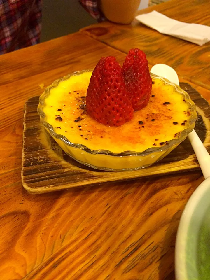 Snapdishの料理写真:Creme Brulee|willklhさん