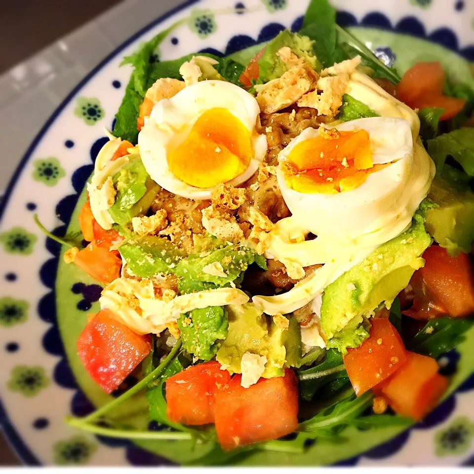 Snapdishの料理写真:アボカ丼\( ˙ ˙ )/【参考】ころさんの料理 暑さに負けるか！アボカドぶっかけ丼‼|ゆきっちん(・8・)さん