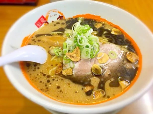 【みそ壱】黒みそラーメン|海斗さん