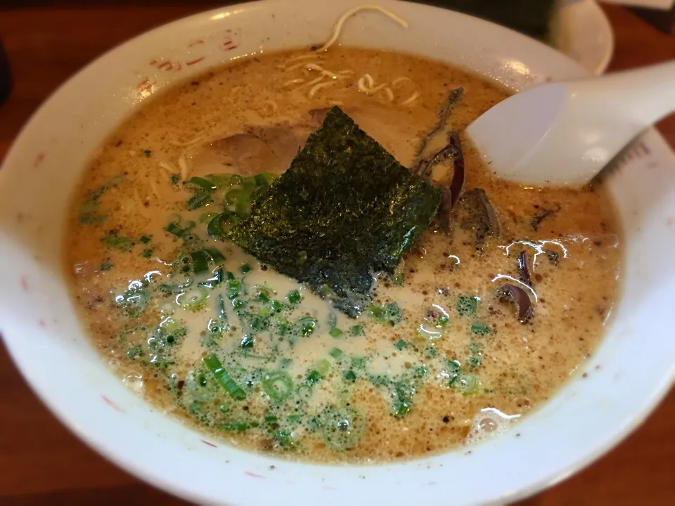 塩豚骨ラーメン@座間・哲麺|らーめん好き！さん